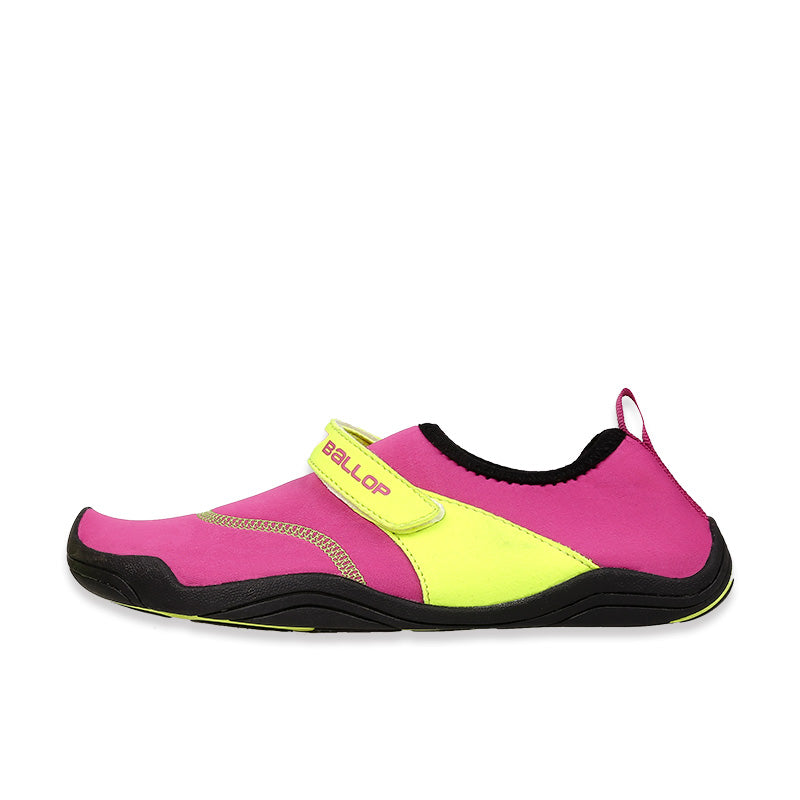 Water Chamelon Shoes Hide Pink